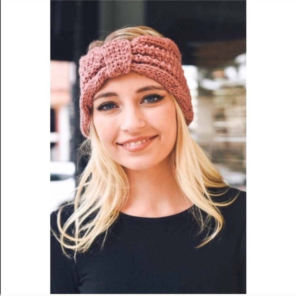 FREE WITH PURCHASE - Pink Chunky Knit Bow Headband